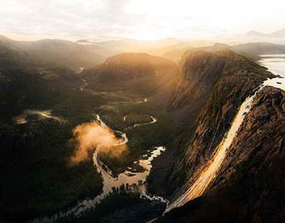 Дедовский способ украсить яйца с пользой для ручек
